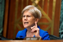 <b>伊丽莎白·沃伦担心员工会因401(k)计划中的加密货</b>